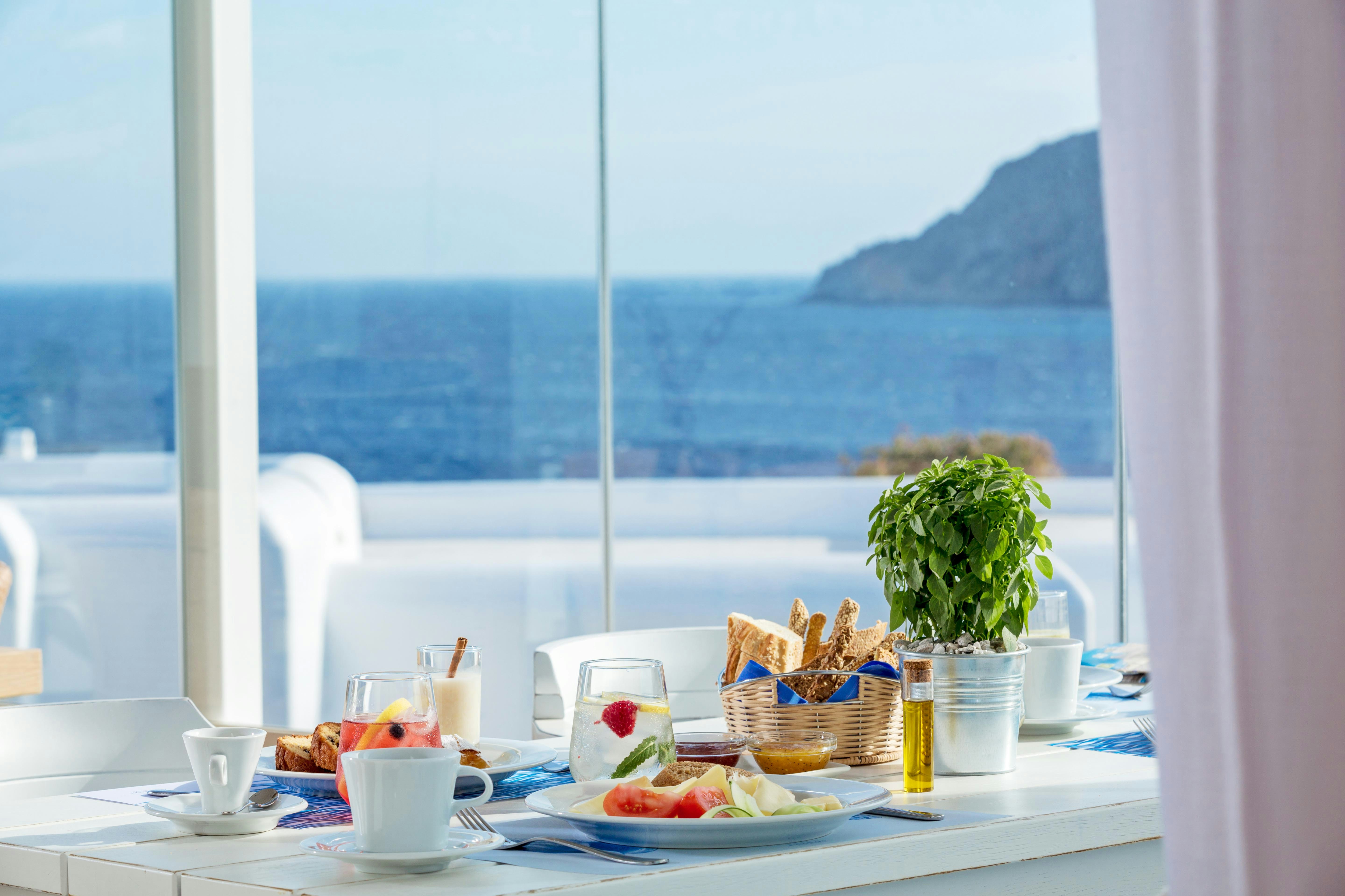 Archipelagos Hotel 27/43