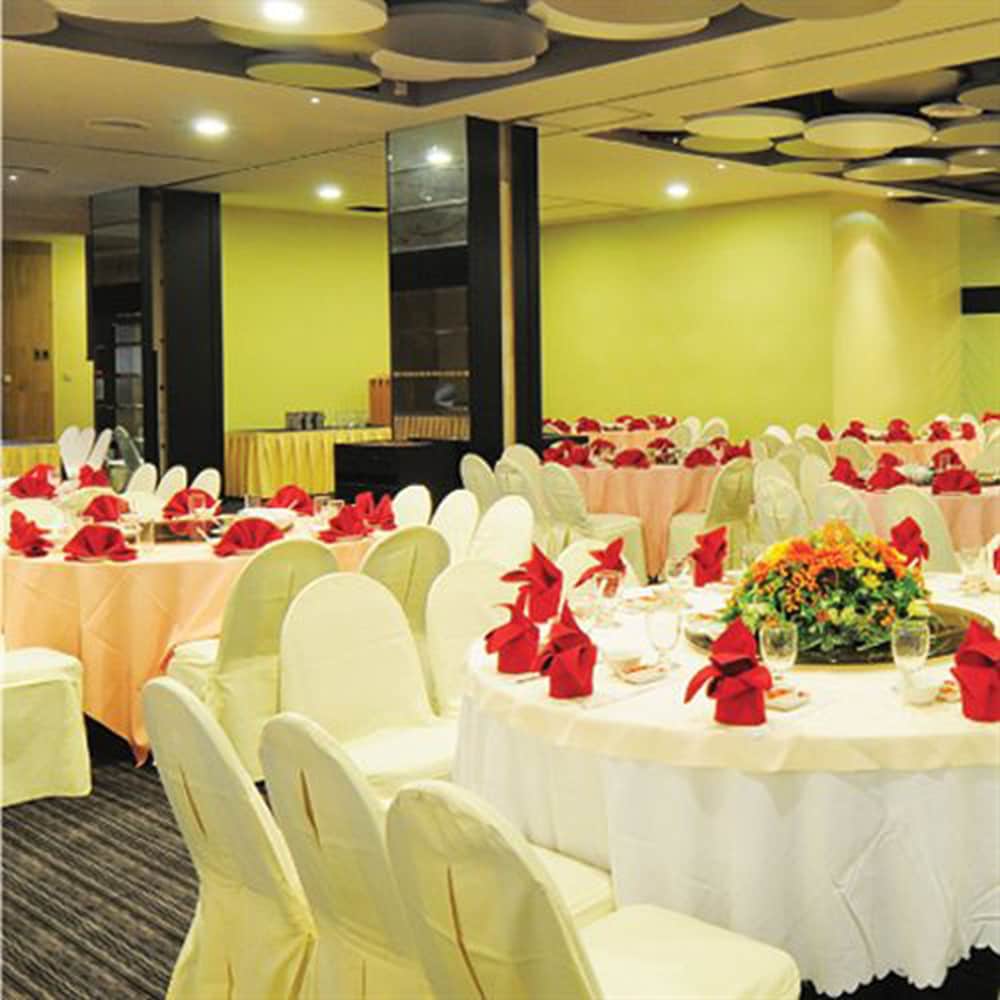 Tanahmas The Sibu Hotel 24/25