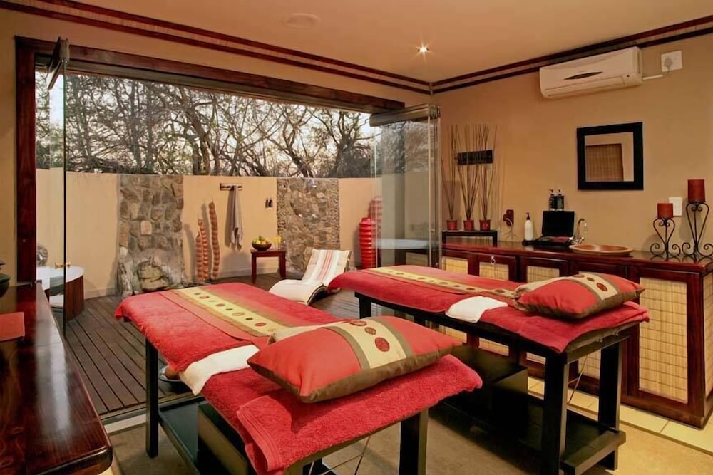 Thornybush Game Lodge 39/62