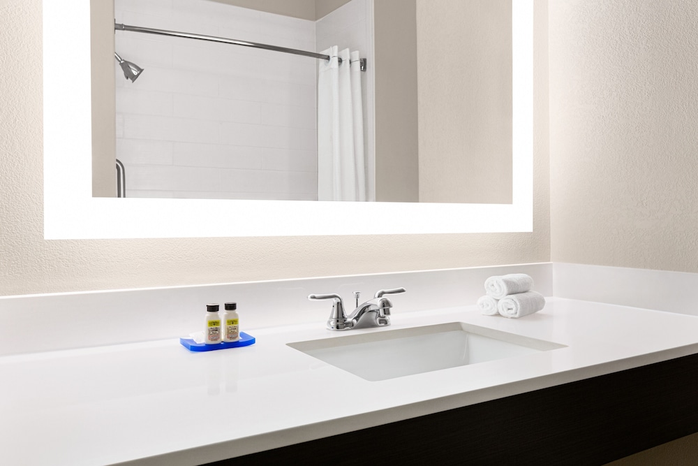 غرفة قياسية بسرير كينج، Holiday Inn Express Hotel Suites San Antonio Nw Medical Area 3/4