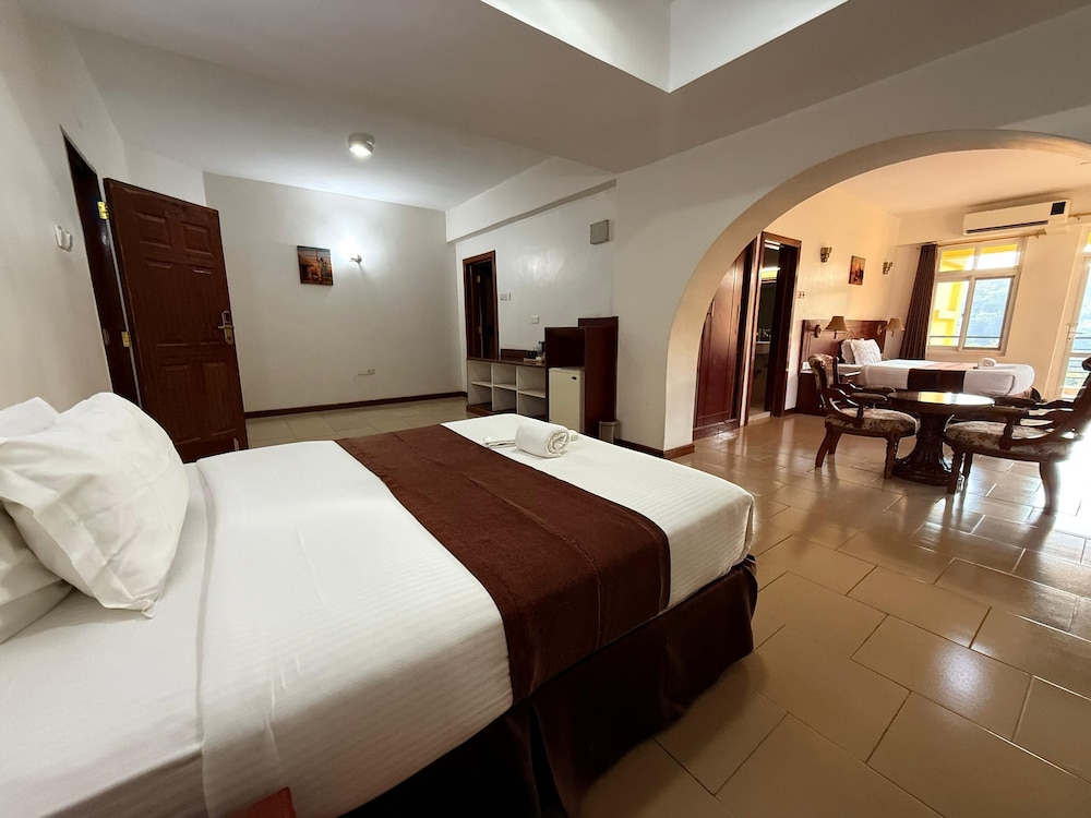 Isamilo Lodge 14/50