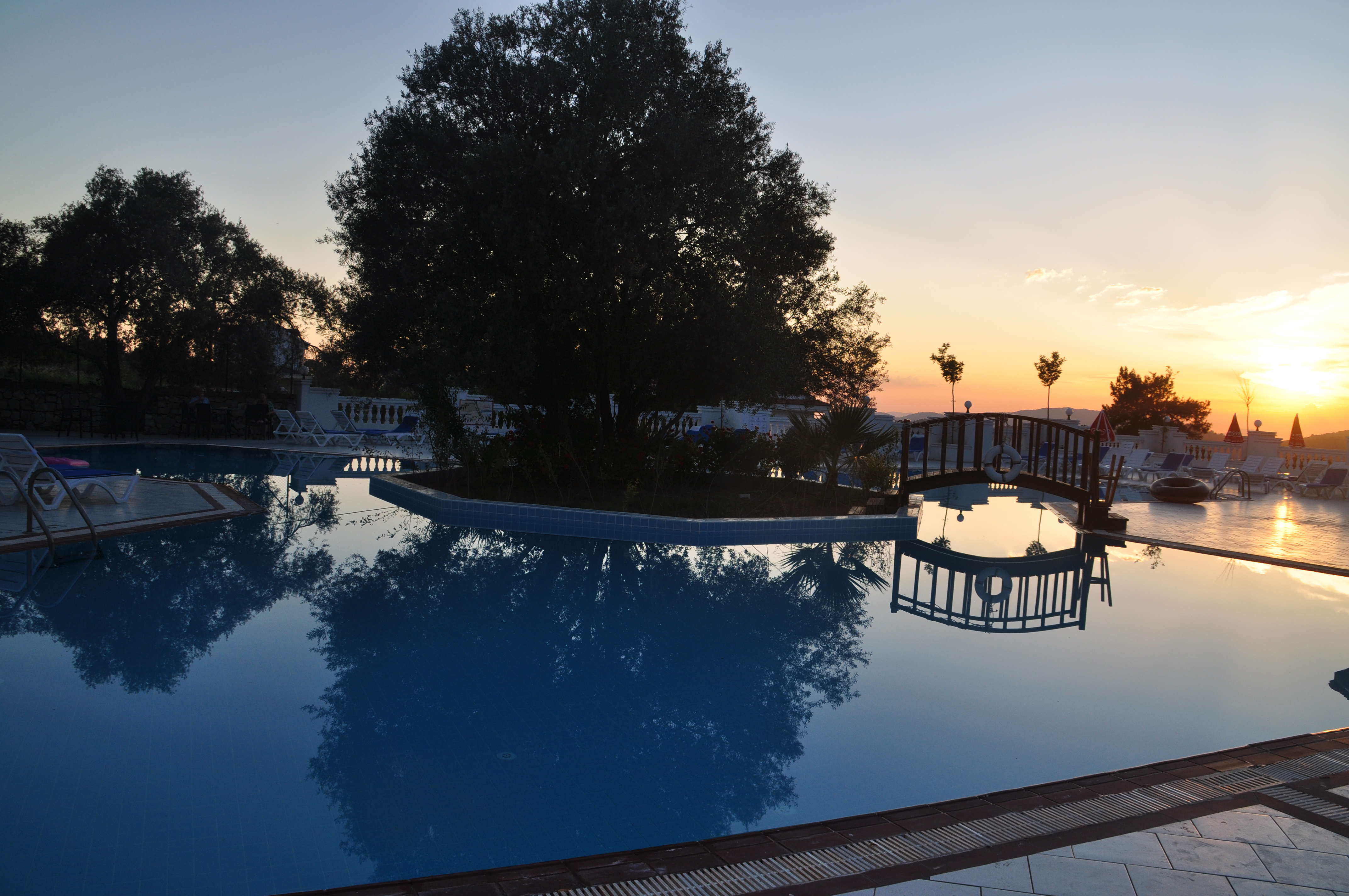 Sunshine Holiday Resort 57/66