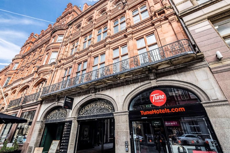 Tune Hotel - Liverpool City Centre in LIVERPOOL