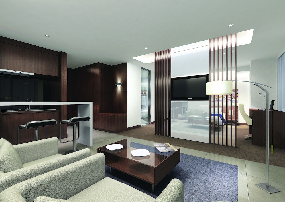 Yongin Central Co'op Hotel 32/44