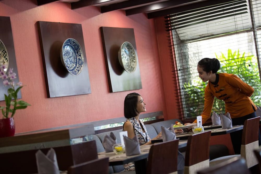 Hotel Santika Premiere Semarang 34/47