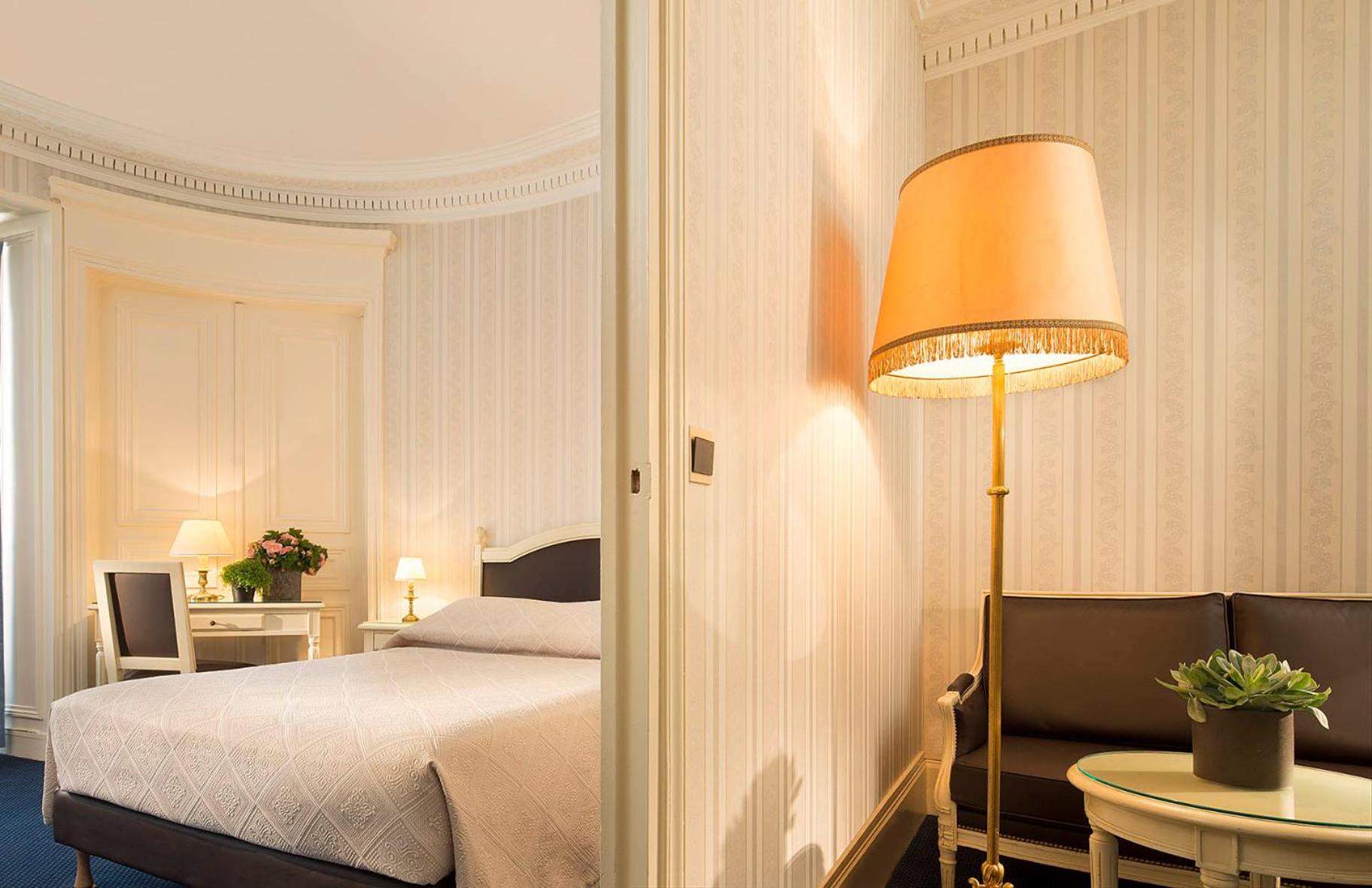 Hotel Du Printemps 24/48