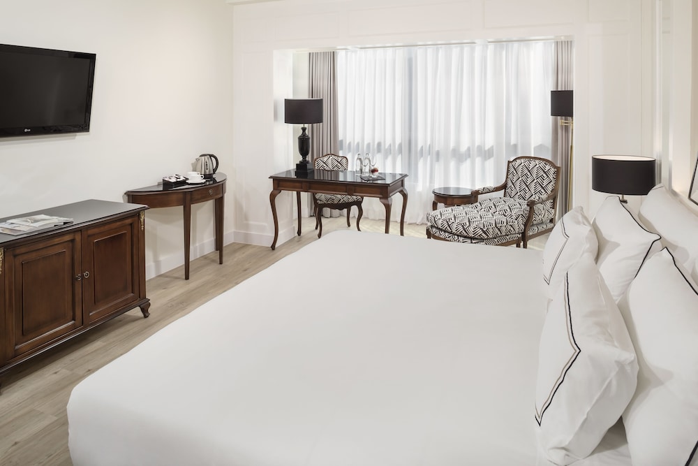 Melia Madrid Barajas 28/75
