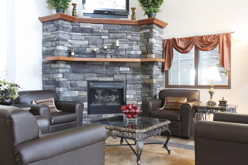 Pomeroy Inn Suites Hotel Dawson Creek 36/63