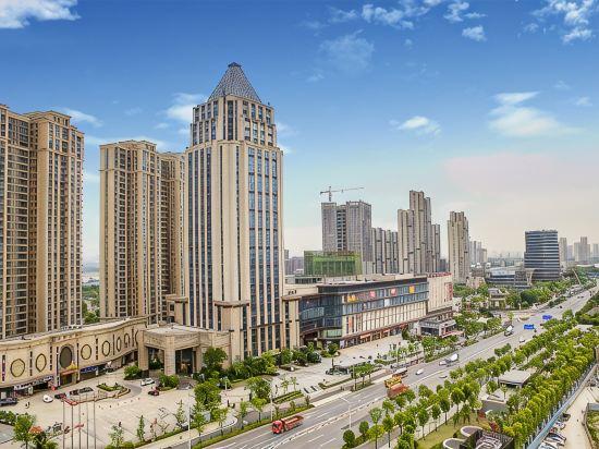 Hubei Zhonghe International Hotel 10/14