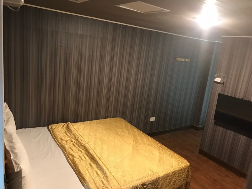 Long Siang Hotel 28/33