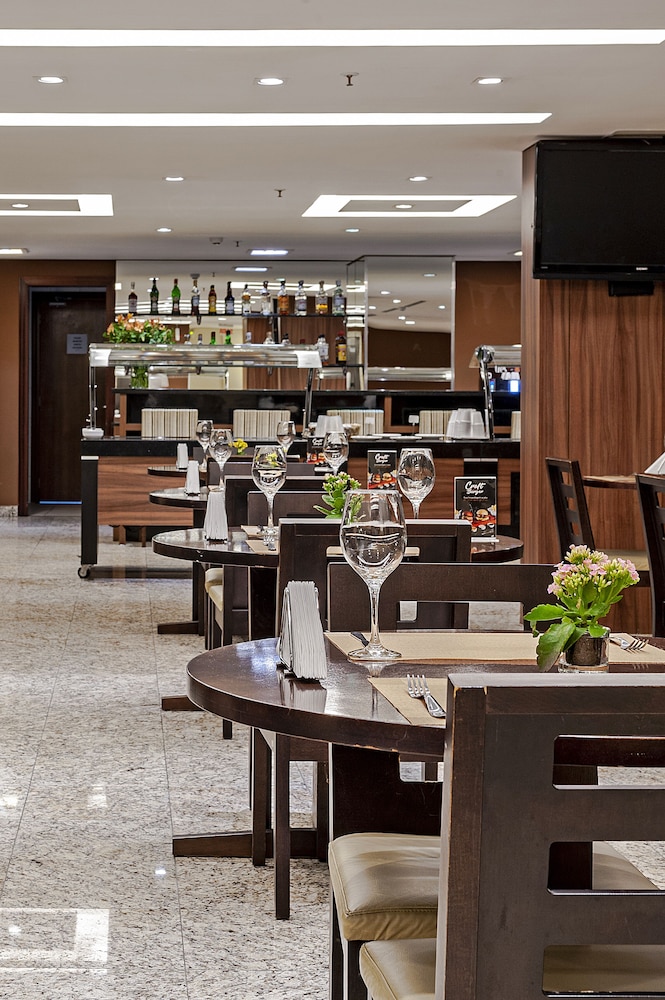 Firenze Business Hotel (ex Slaviero Essential Palhoca Viacatarina) 41/63