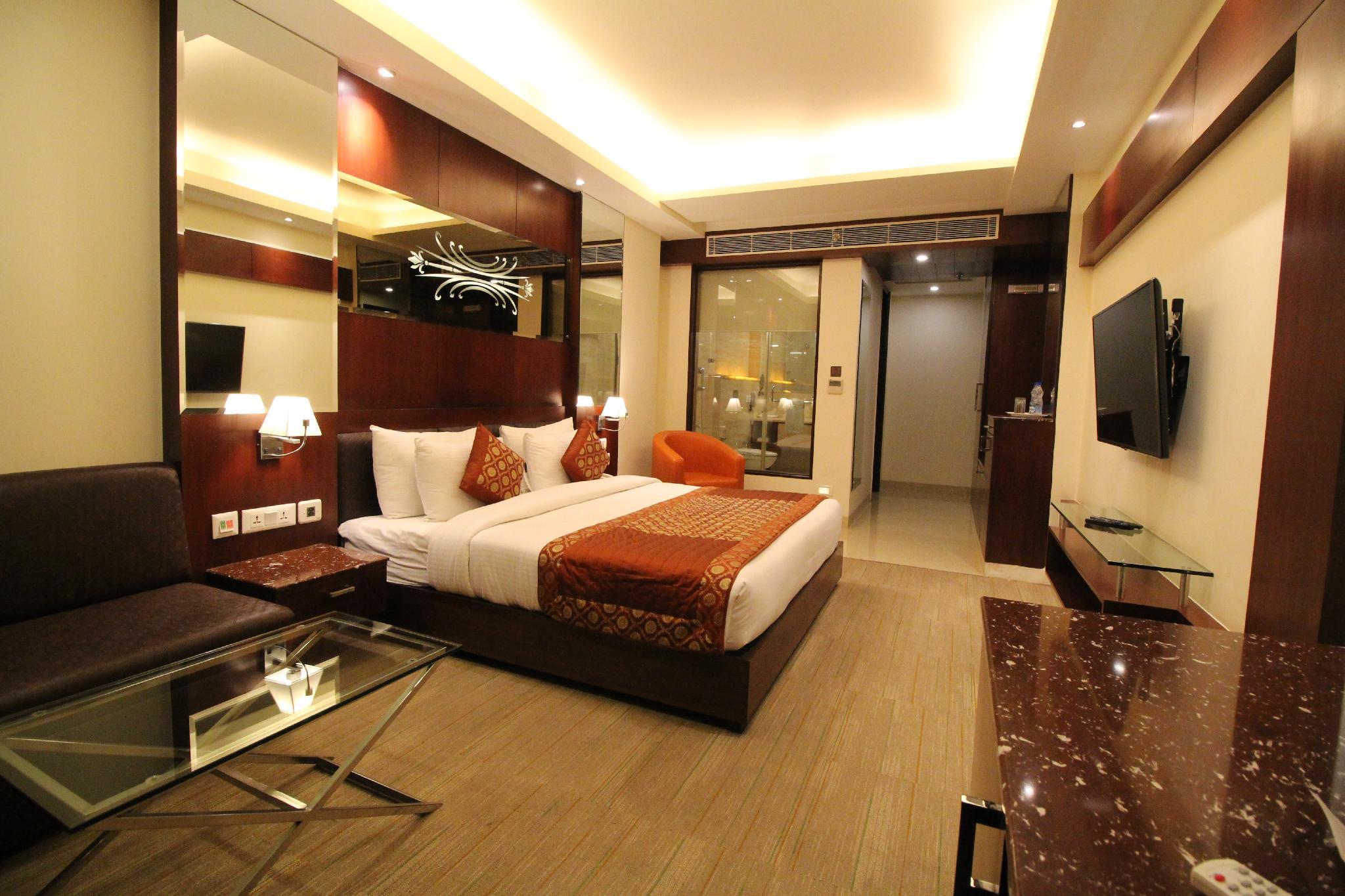 Club, Double Bed, Metro View