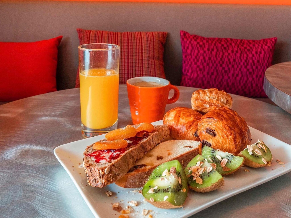 Ibis Styles Paris Velizy 28/59