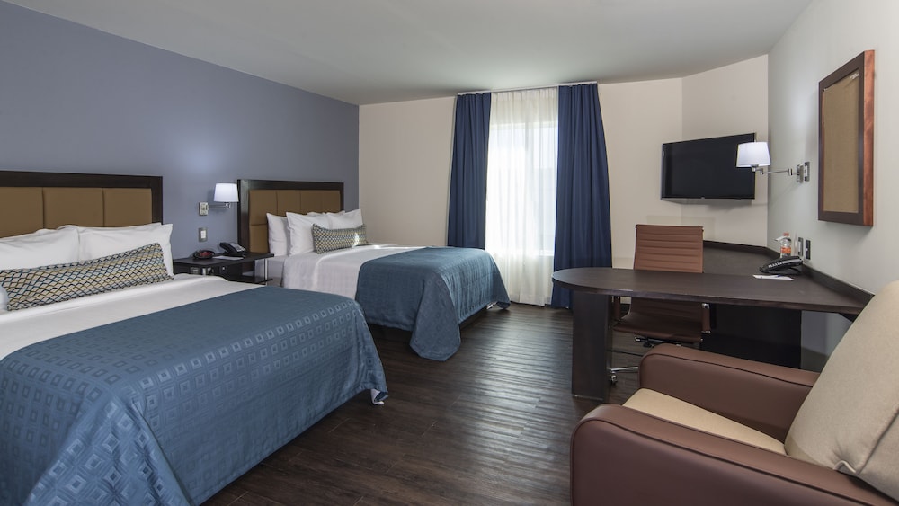 CANDLEWOOD SUITES QUERETARO JURIQUILLA 21/71