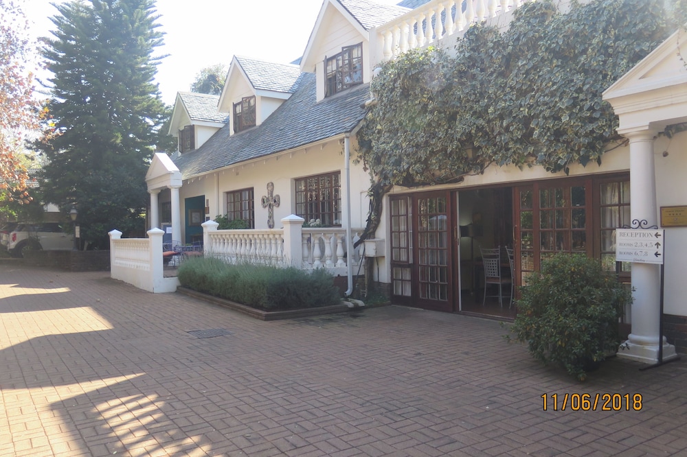 5Th Avenue Gooseberry Guest House 45/50