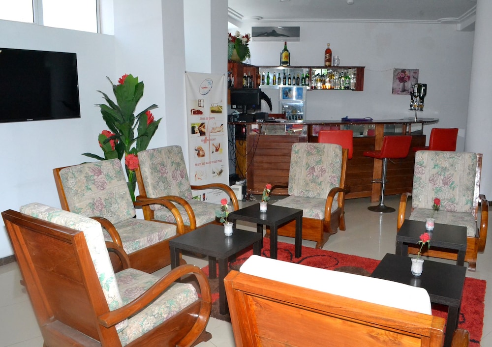 Hotel Bkbg 24/45