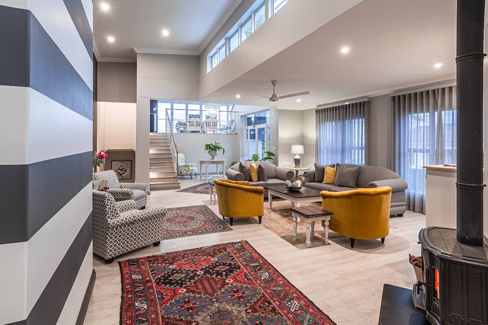Whale Coast Ocean Villa 32/50
