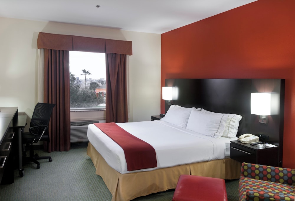 Suite, King Bed