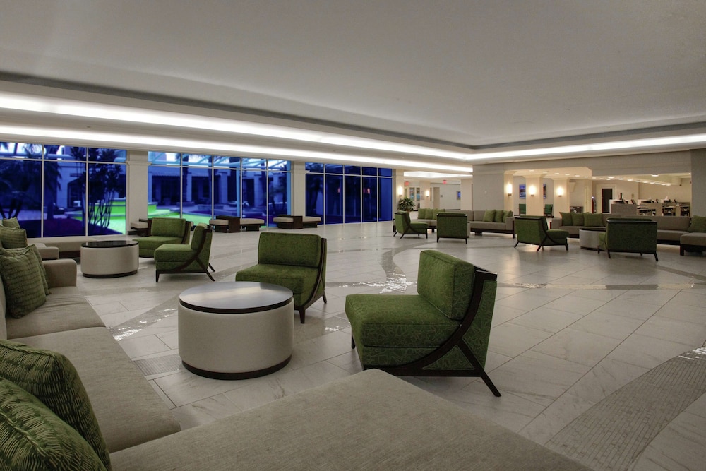Doubletree By Hilton Hotel At The Entrance To Universal Orlando 46/70