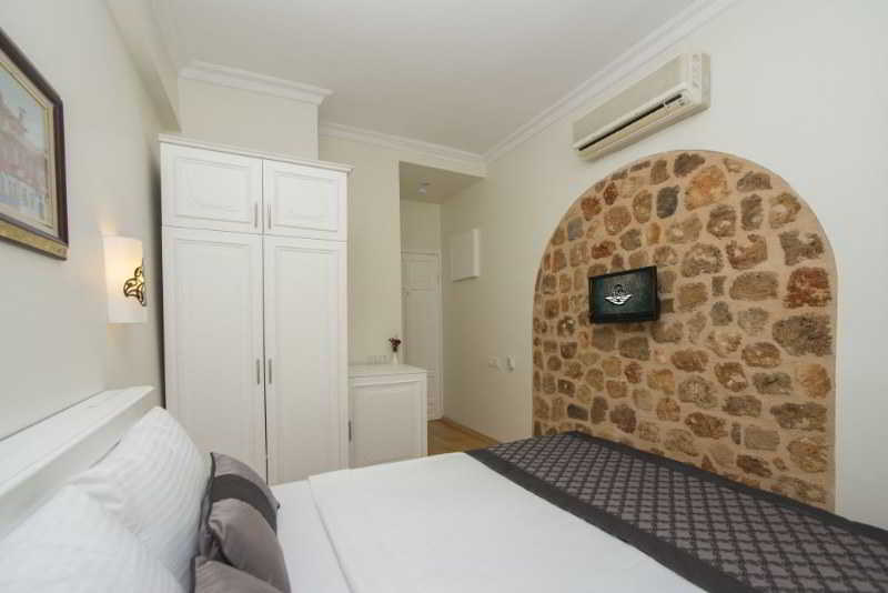 Standard Room Single Use
