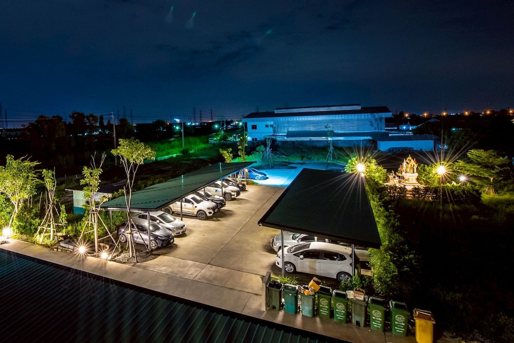 The Living Samut Prakan 48/50