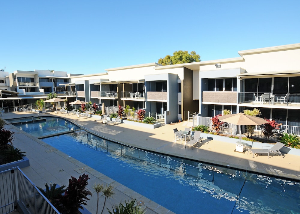 Ramada By Wyndham Hervey Bay 1/42