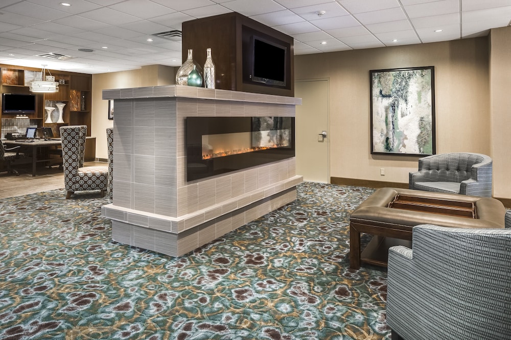 Holiday Inn Rock Island - Quad Cities 12/80