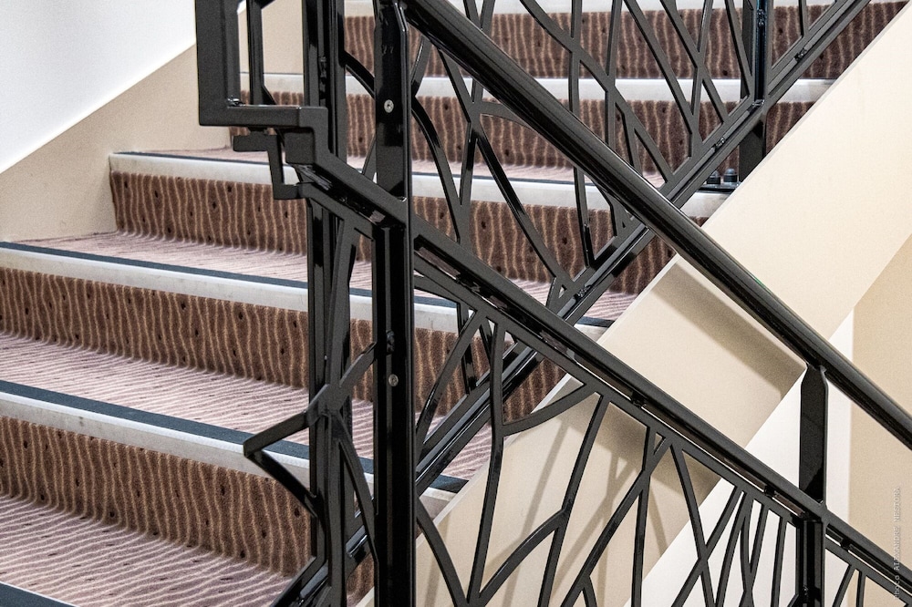 Hotel Versailles Chantiers 54/78