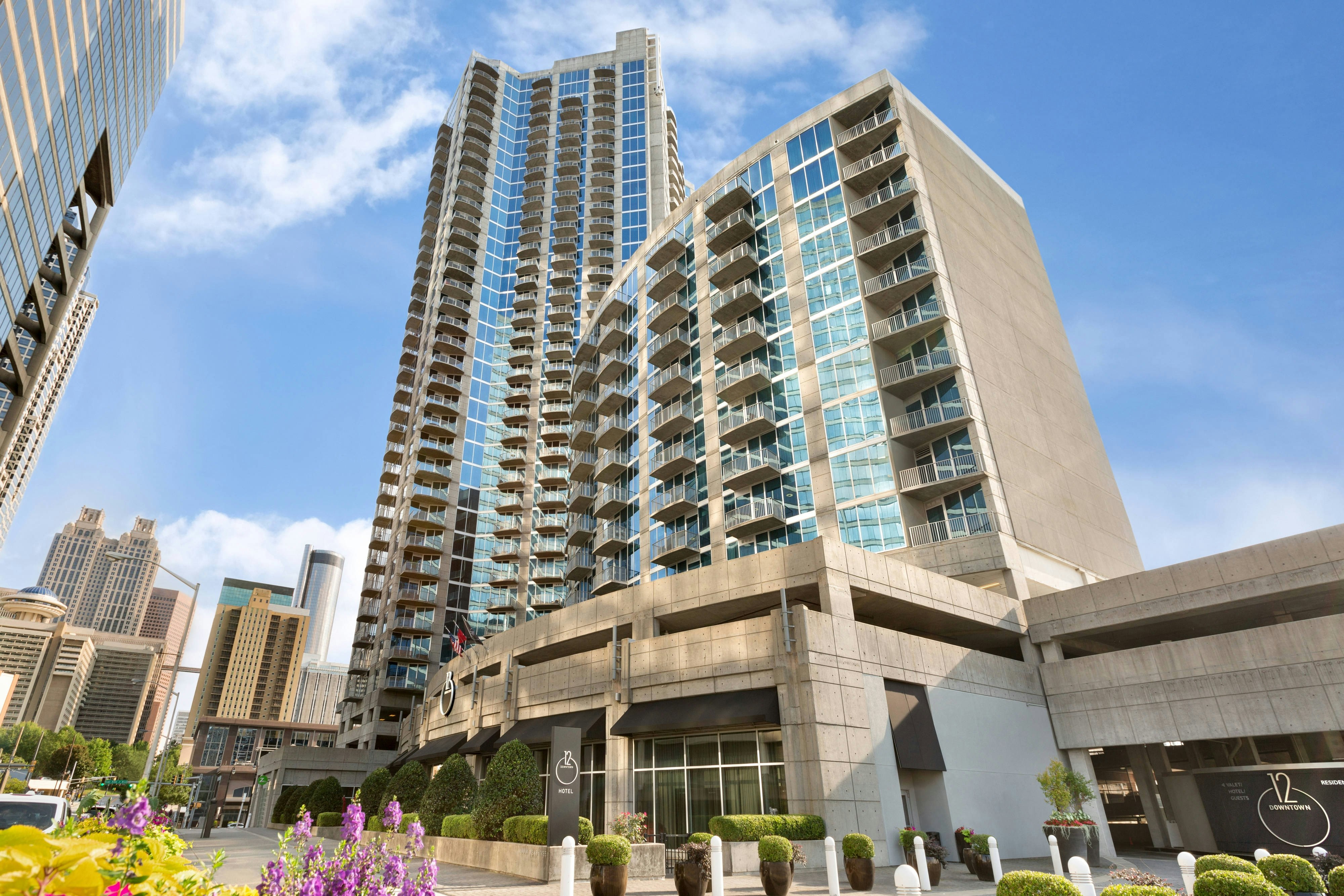 Twelve Downtown, Autograph Collection (ex. Twelve Centennial Park, Autograph Collection) 4/69