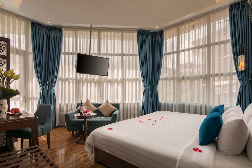 HANOI CHIC BOUTIQUE HOTEL 51/74