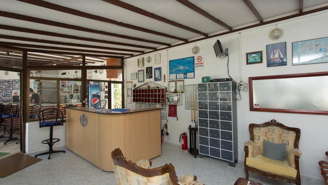 Ali Baba Hotel 11/55