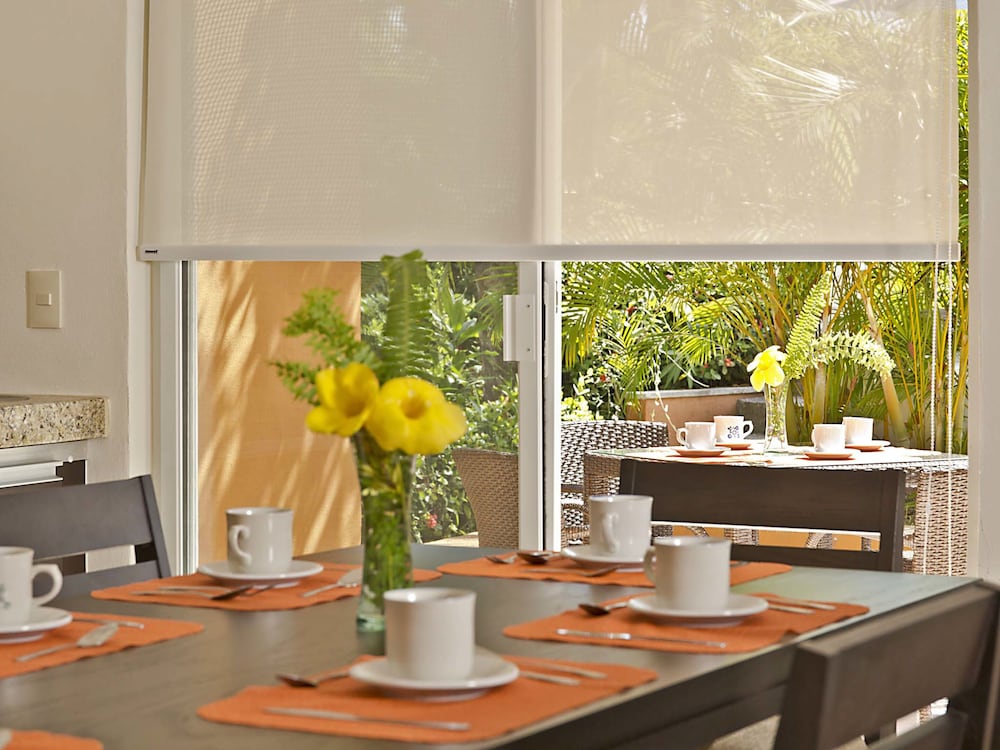 Hotel Ixzi Plus 55/63
