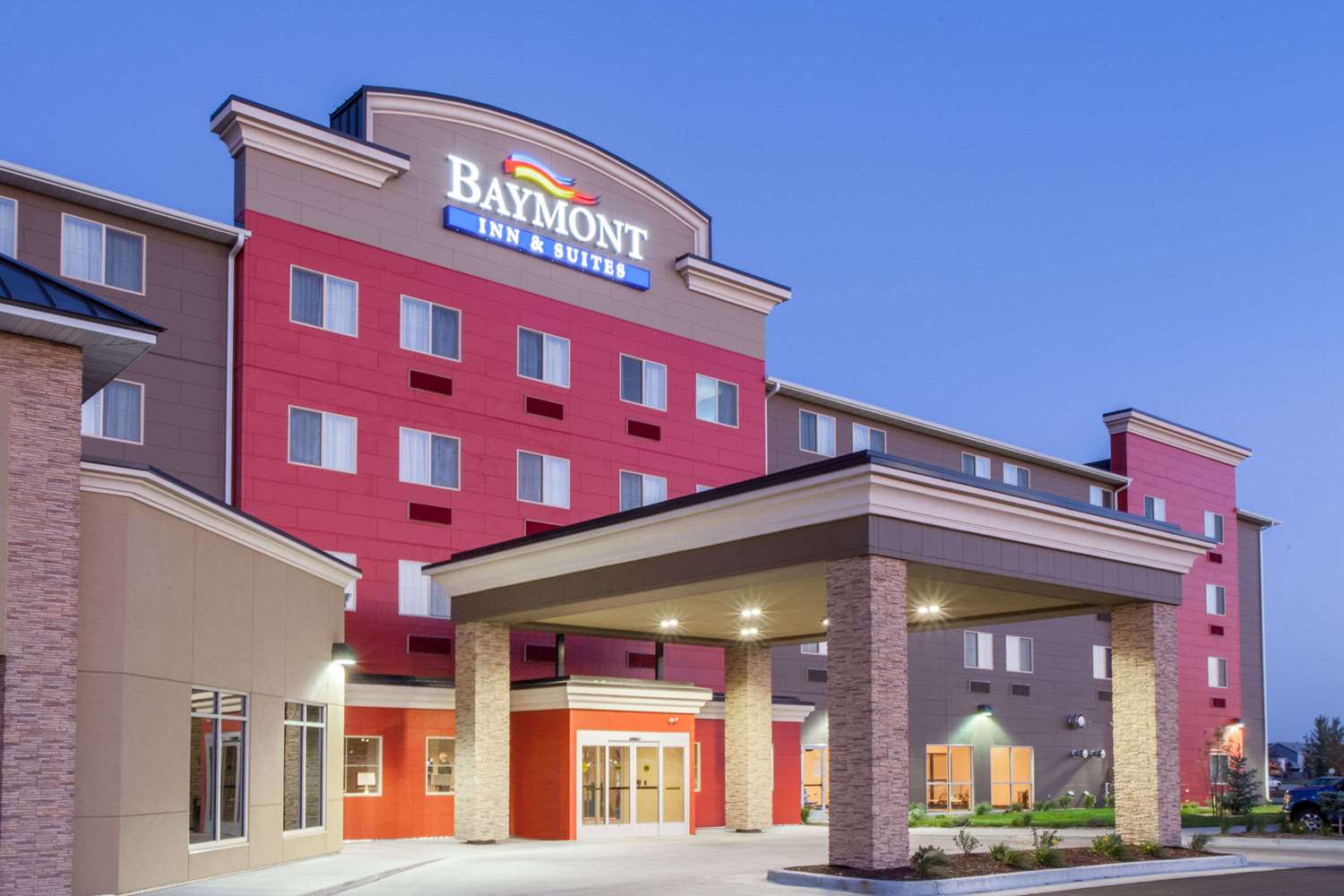 Baymont by Wyndham Grand Forks 2/43