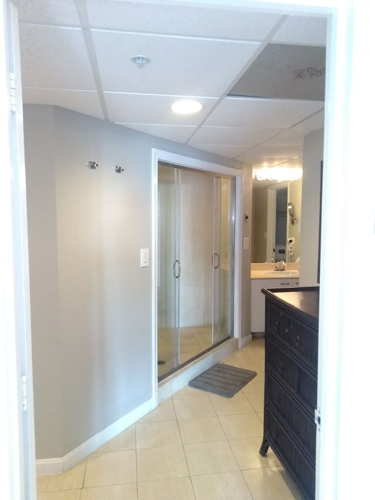 Coconut Malorie Resort Ocean City, an Ascend Collection Hotel 36/61