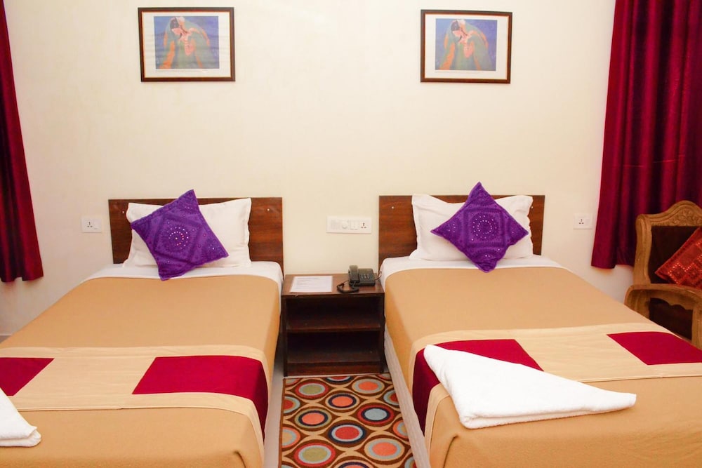 Hotel Bodh Vilas 20/37