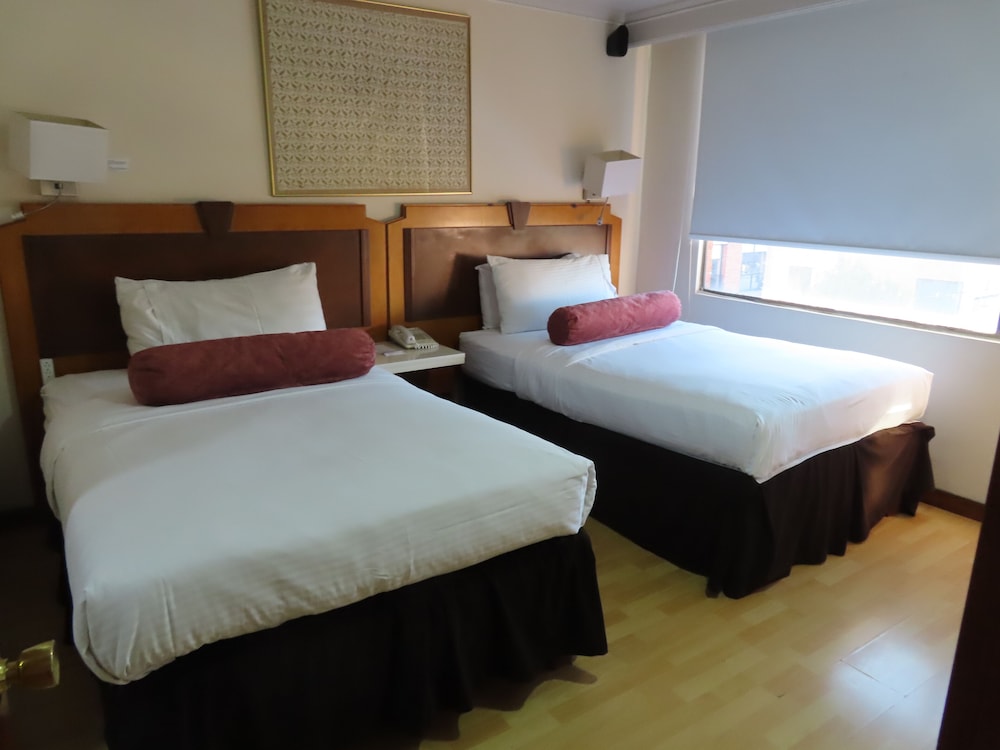 Hotel Lancaster House Suites 25/74