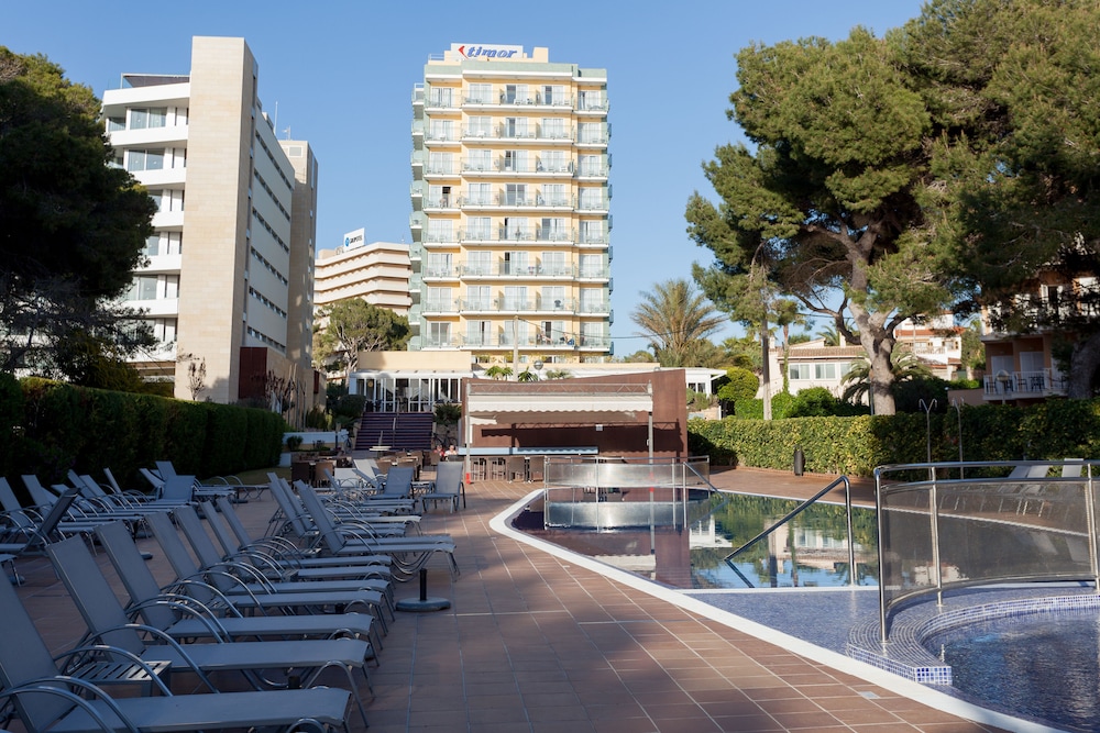 Hotel Timor 24/44