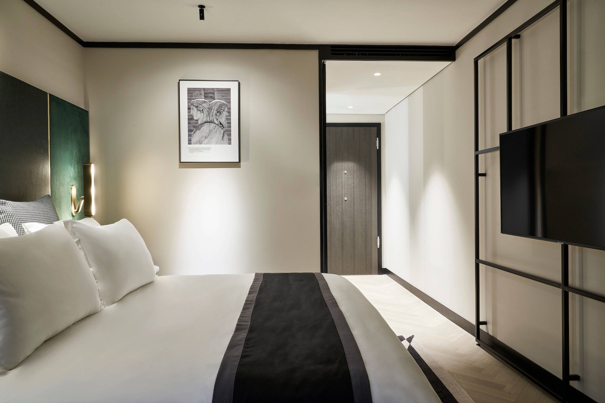 غرفة بسرير كينج، Academias Hotel, Autograph Collection 4/5