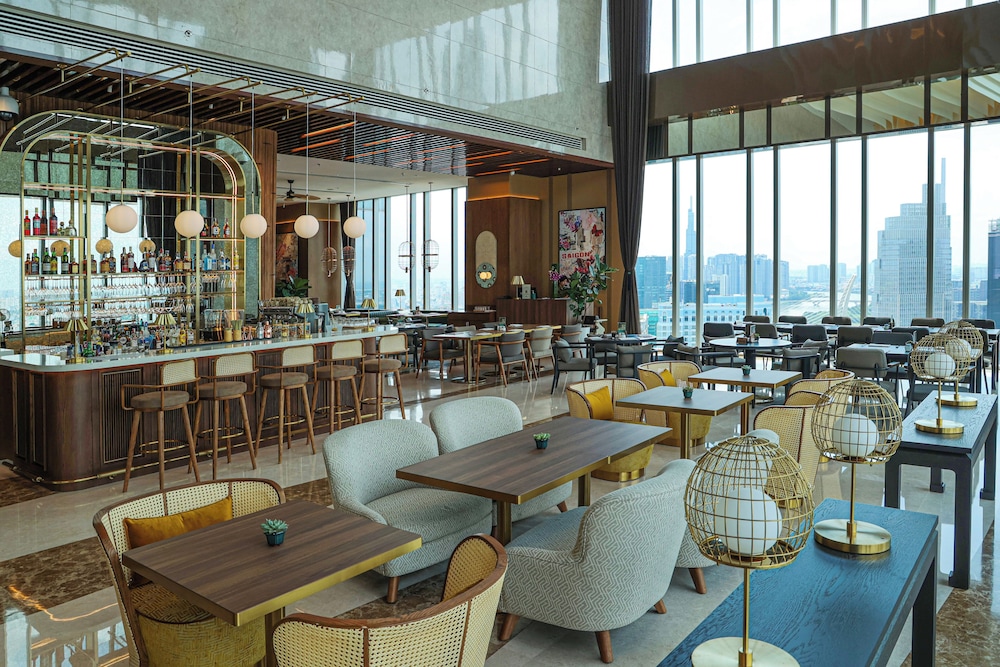 Sedona Suites Ho Chi Minh City 56/73