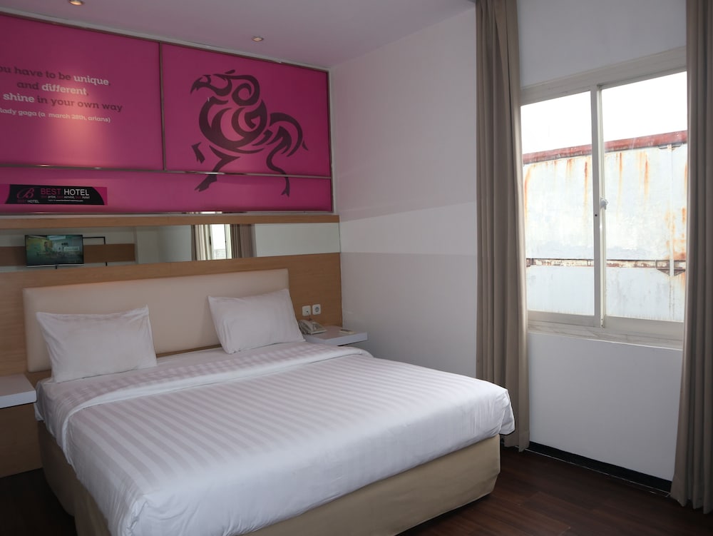 Best Hotel Kedungsari 7/42