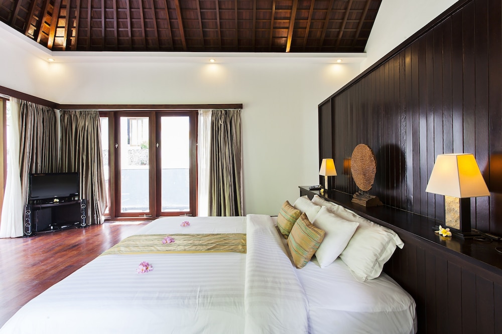 Kebun Villas and Resort 12/50