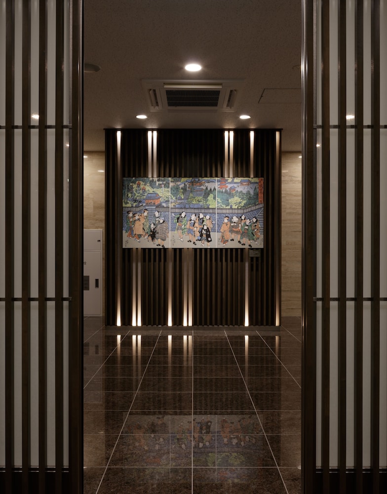 Center Hotel Narita 2 R51 18/47