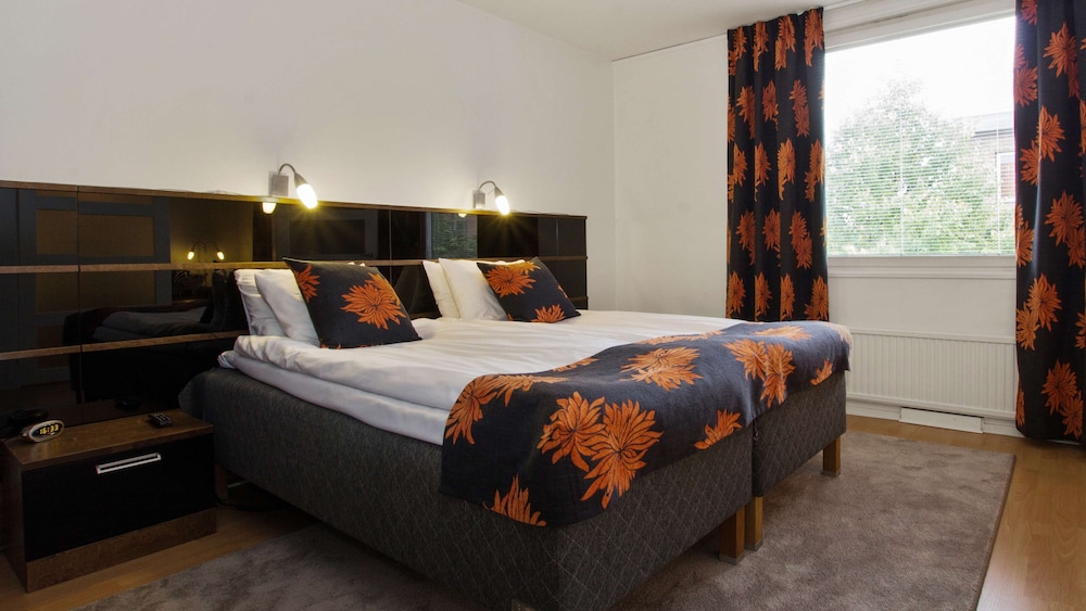 Best Western Plus Grand Hotel Elektra 8/55
