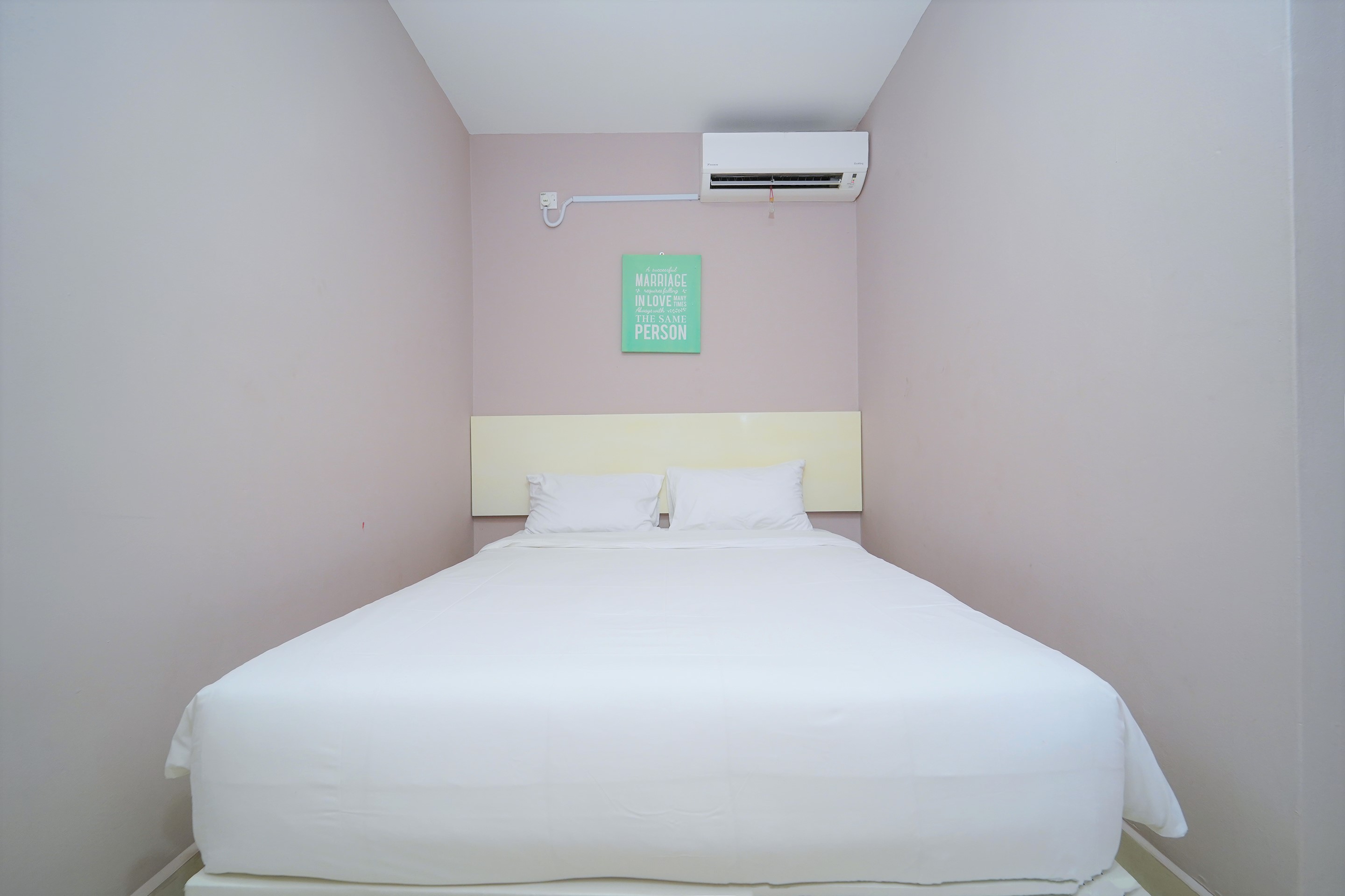 Deluxe, Double Bed