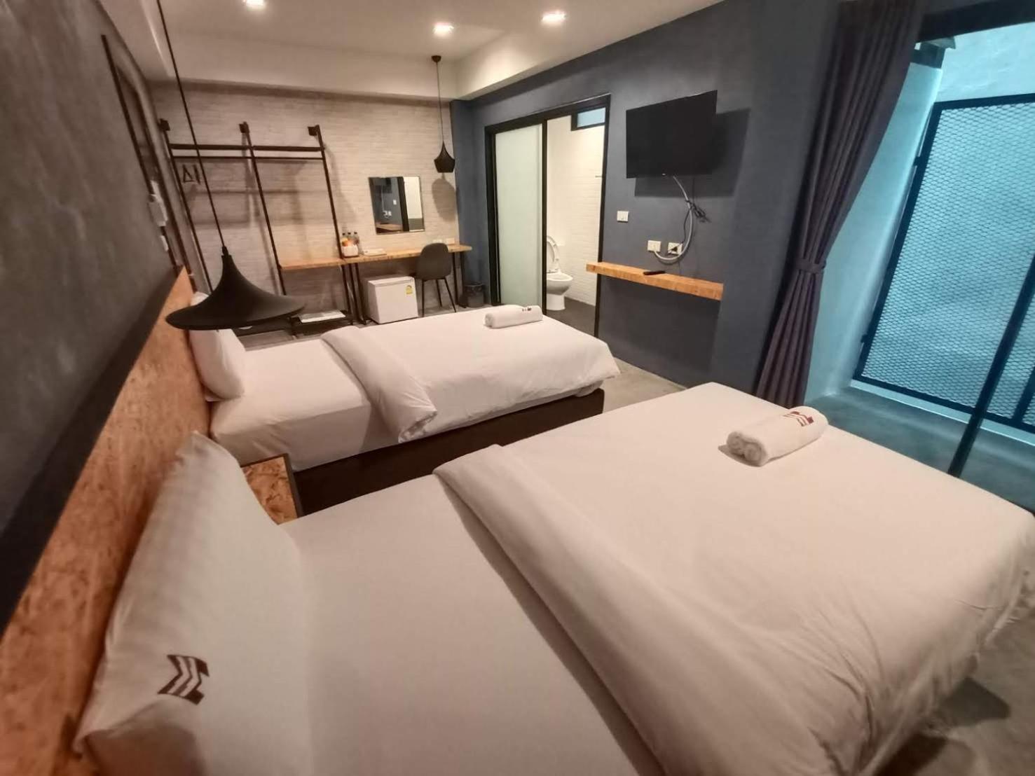 Modern Budget Hotel HatYai Thailand 20/46