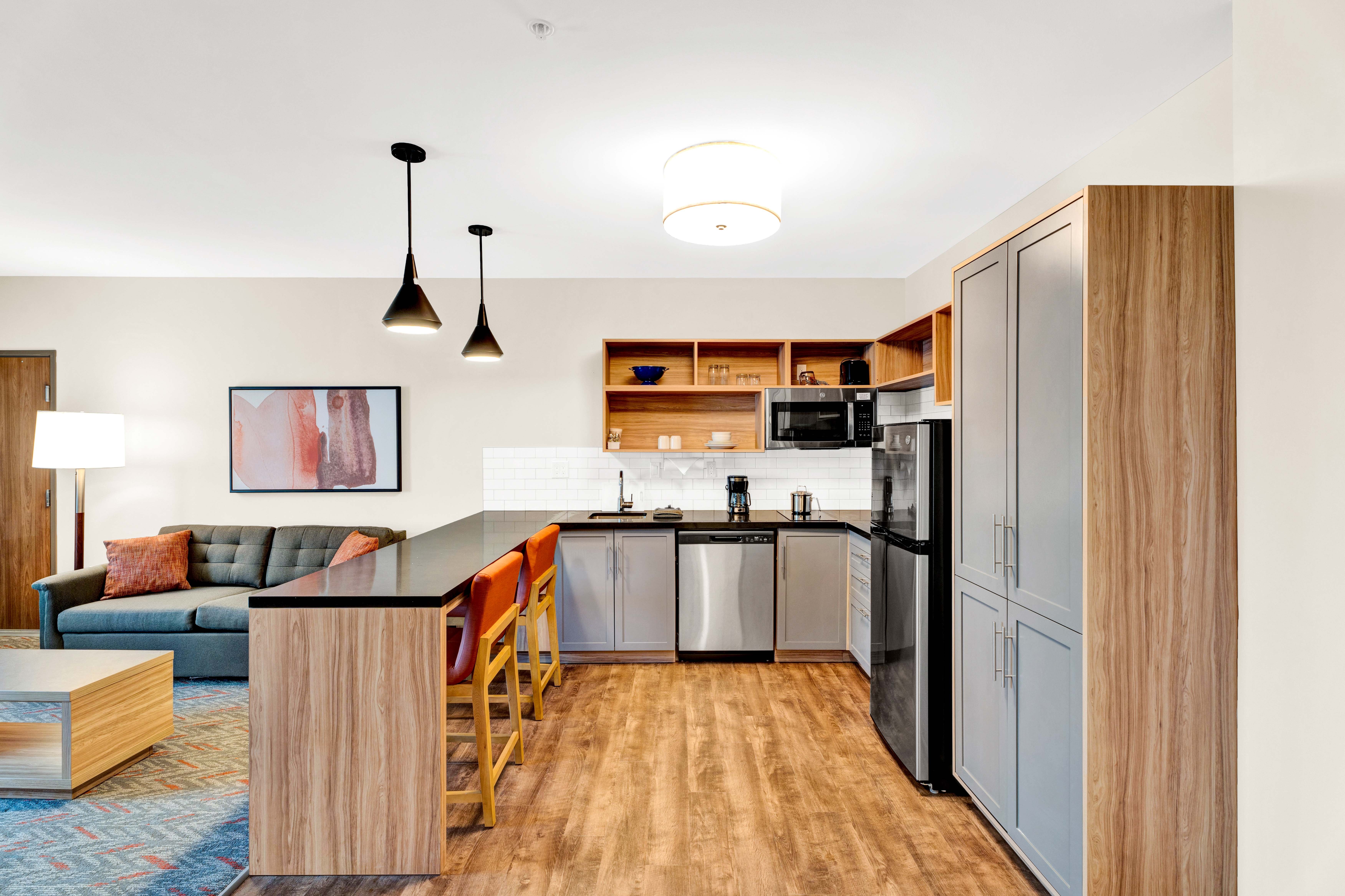 Candlewood Suites Detroit - Auburn Hills by IHG 38/50