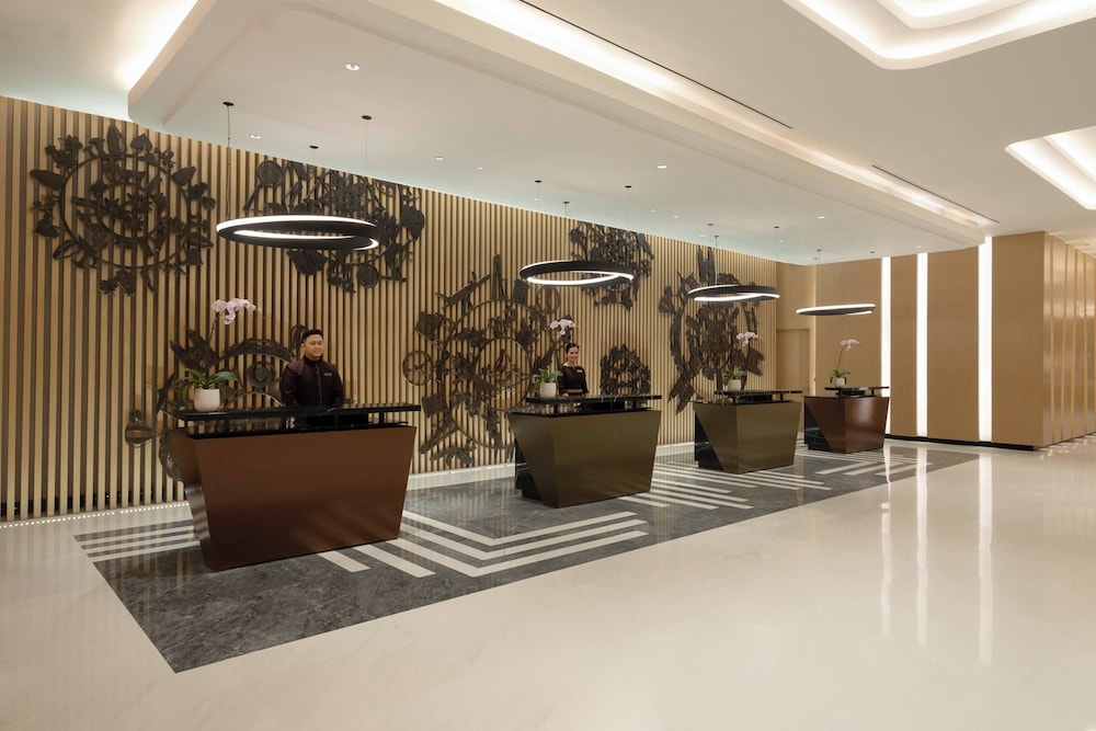 Swissotel Clark Philippines 6/60