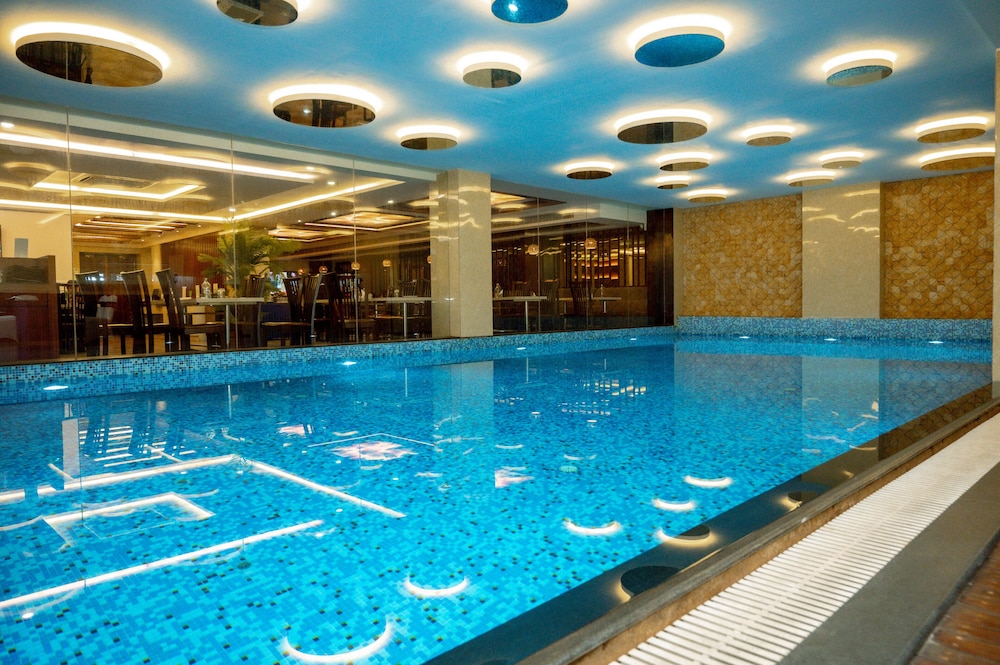 Hotel Mansha Regency 30/50