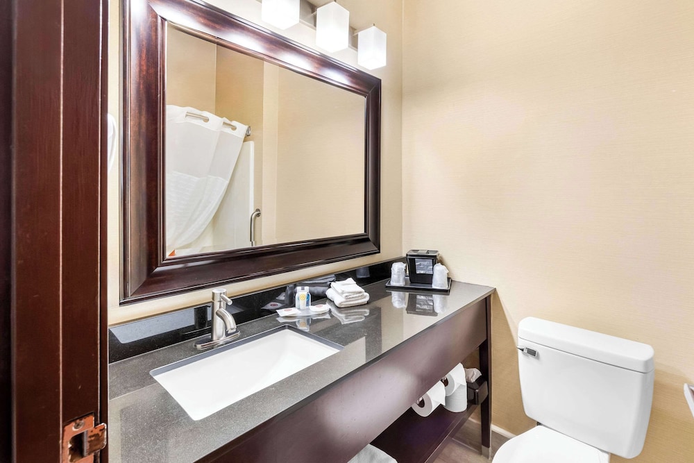Comfort Inn Marion 60/60