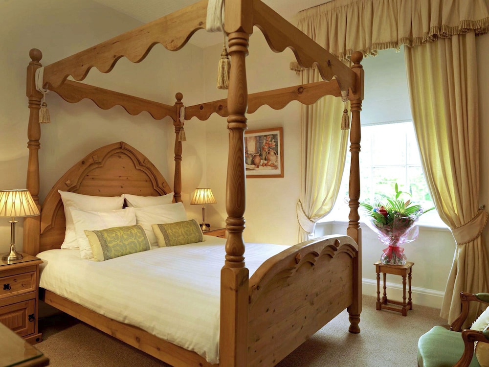 The Morritt Country House Hotel & The Garage Spa 24/67